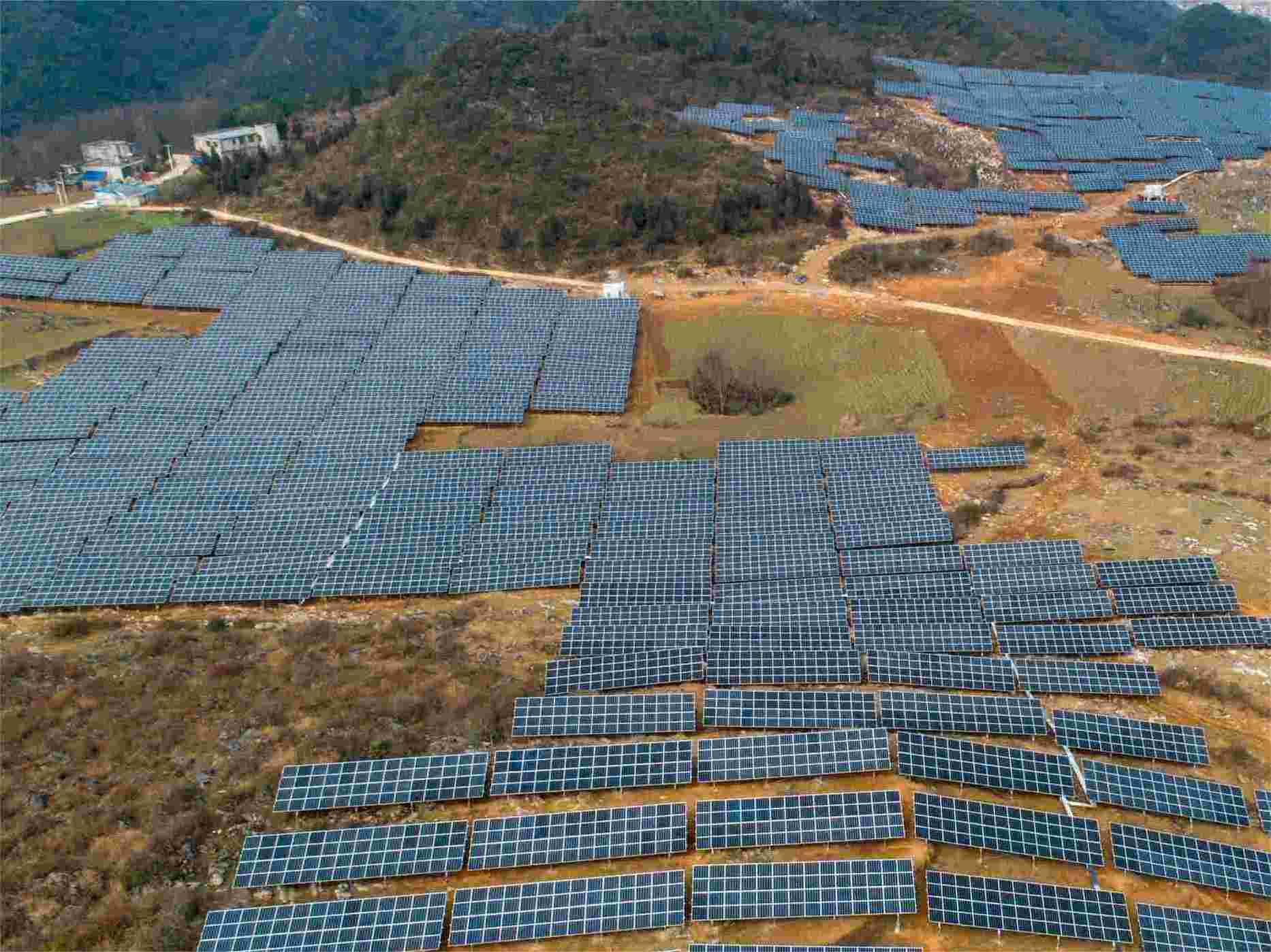 16MW Solar Grid-Connected Project in the Mountains( Guizhou，China)